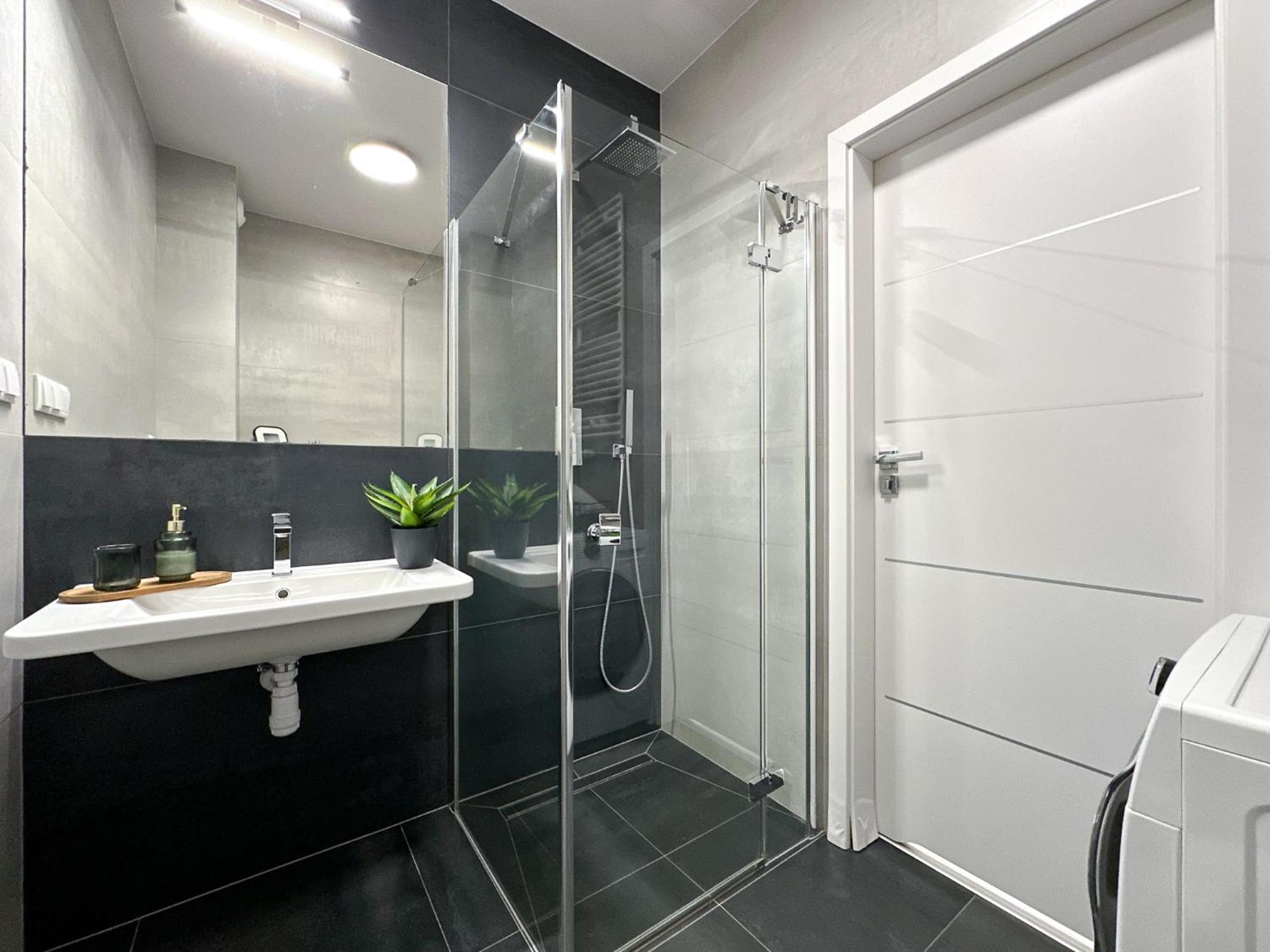 Krakowski Zakatek- Apartament Premium Z Garazem Екстериор снимка